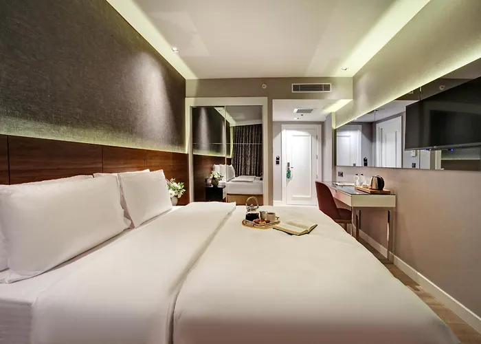 Dora Pera 4* Istanbul