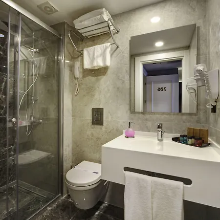 Dora Pera 4* Istanbul