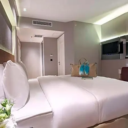 Dora Pera 4* اسطنبول