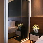 Szálloda Dora Pera 4*